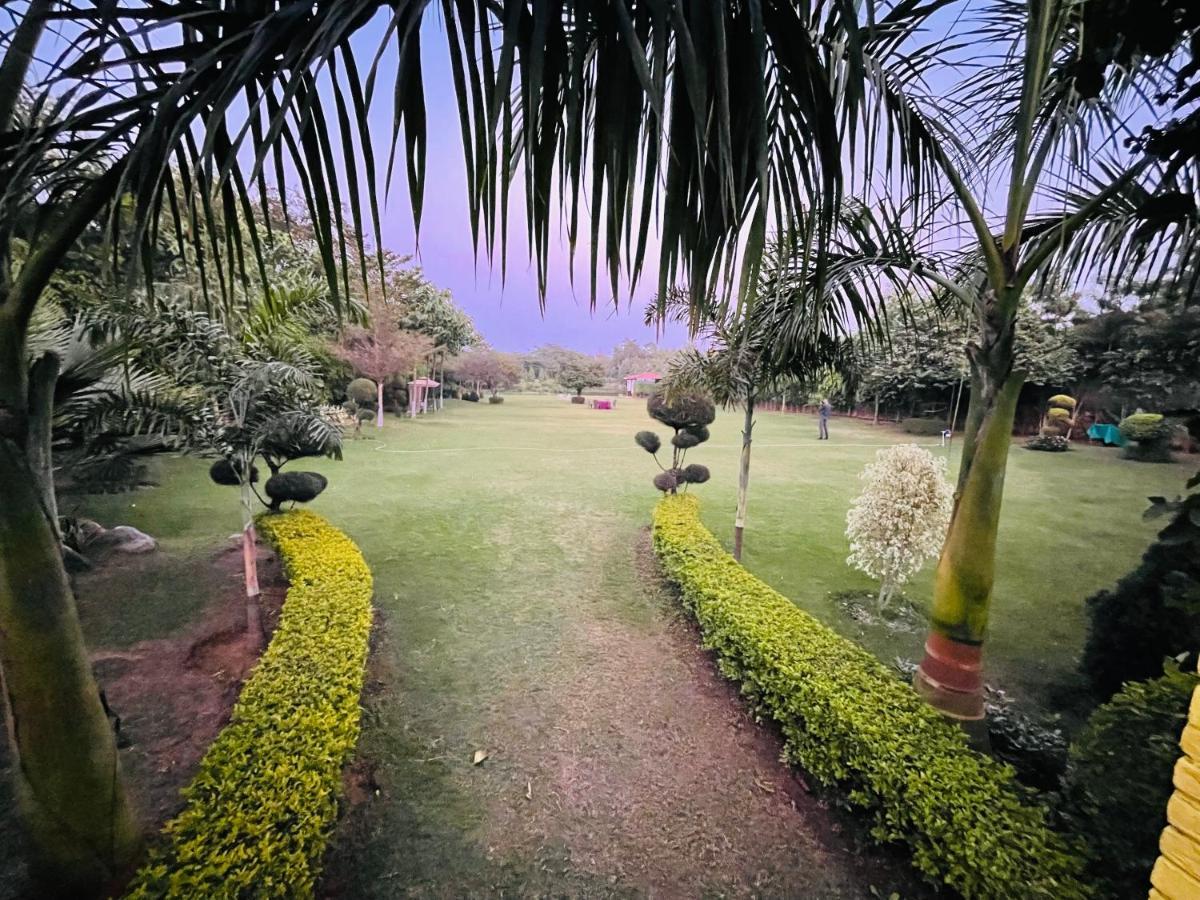 Вилла Anantam Aravali Гургаон Экстерьер фото